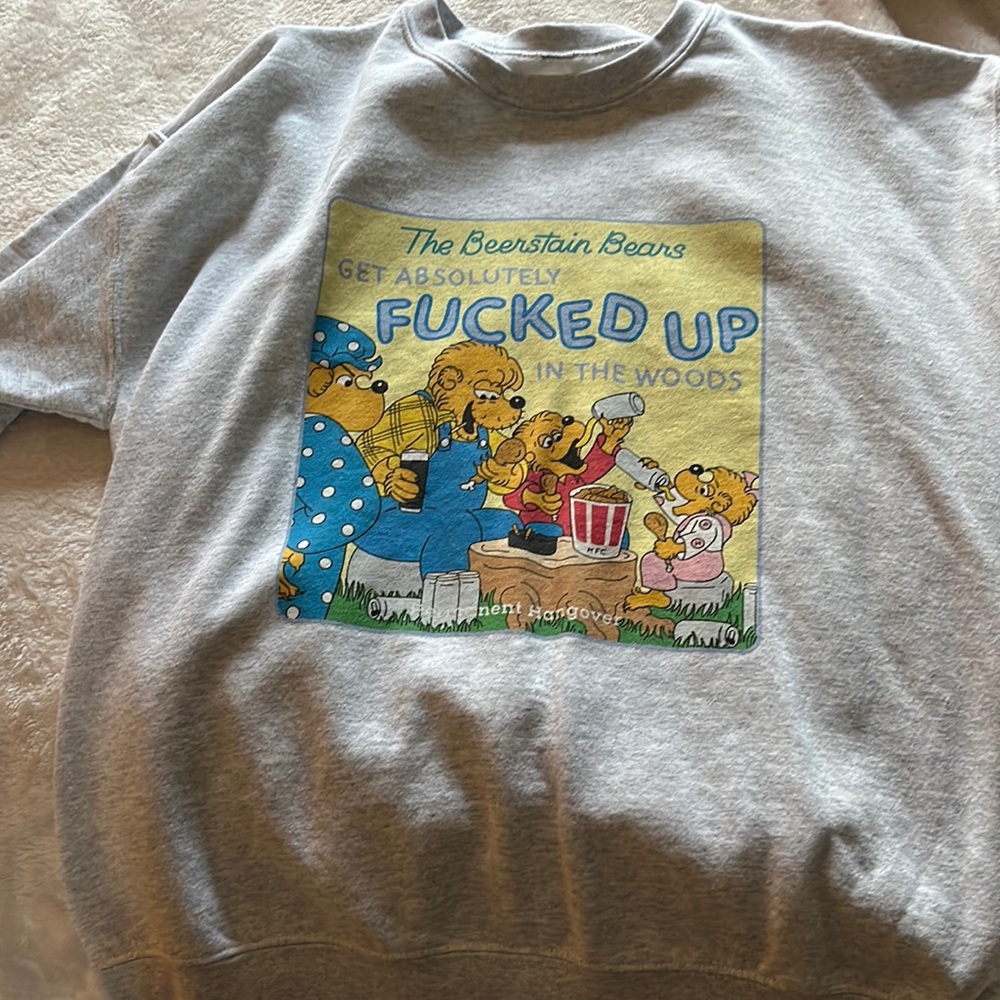 Permanent Hangover crew neck L